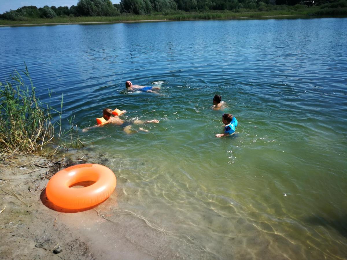 Domki Domek Na Jeziorem Wilczynskim Budzislawskim , Las, Osobno Ogrodzony 2-6 Osob- Klimatyzacja, Ogrzewanie, 62-550 Zygmuntowo Gm Wilczyn Экстерьер фото
