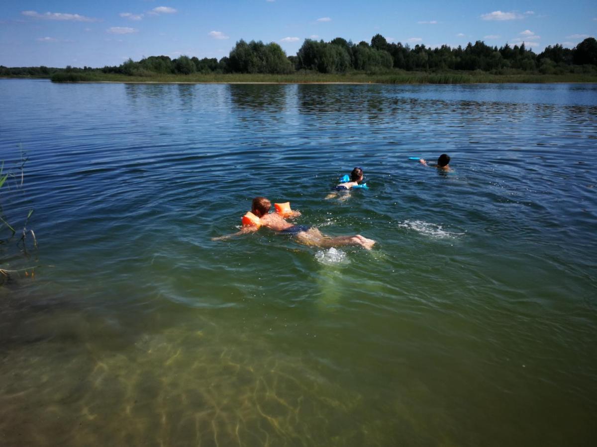 Domki Domek Na Jeziorem Wilczynskim Budzislawskim , Las, Osobno Ogrodzony 2-6 Osob- Klimatyzacja, Ogrzewanie, 62-550 Zygmuntowo Gm Wilczyn Экстерьер фото